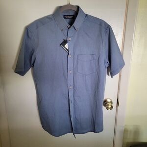 Roundtree Yorke Blue Button Down Small